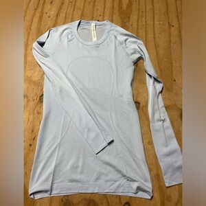 LULULEMON light blue long sleeve dry fit!!!